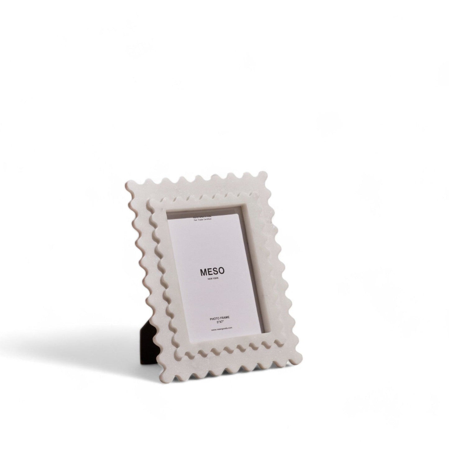 Lu Marble Frame by Diego Olivero Studio