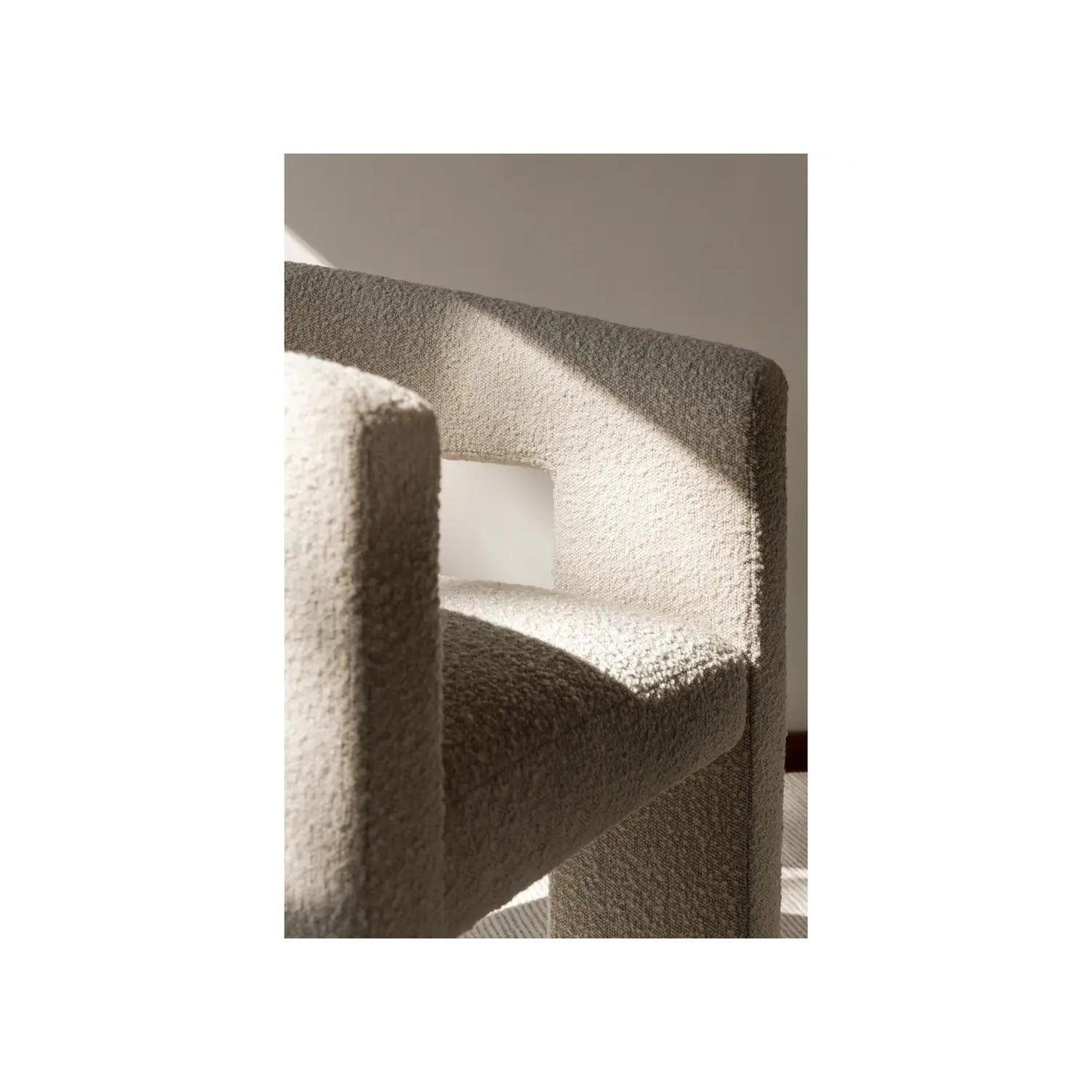 ELO CHAIR WHITE