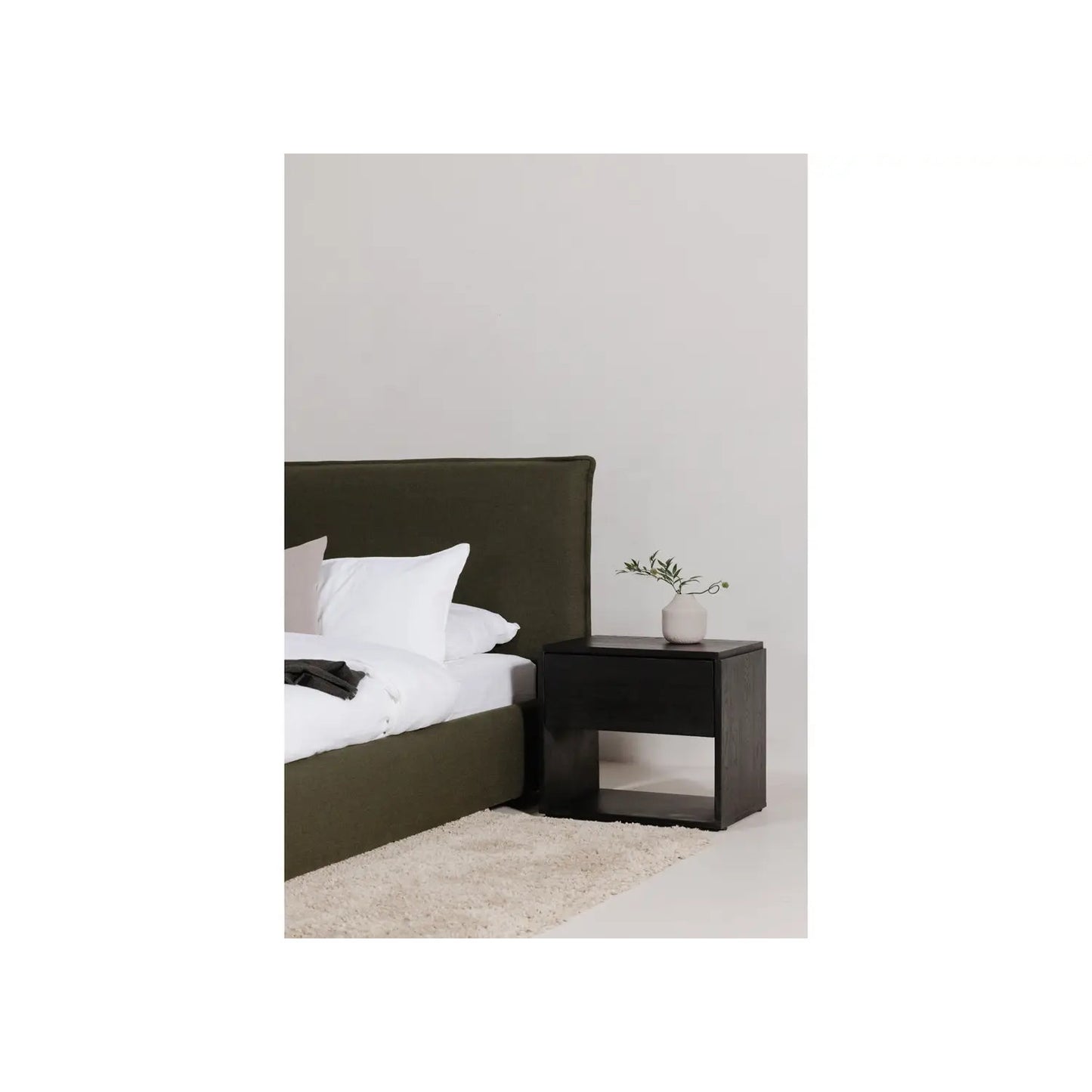 LUZON QUEEN BED DEEP FOREST